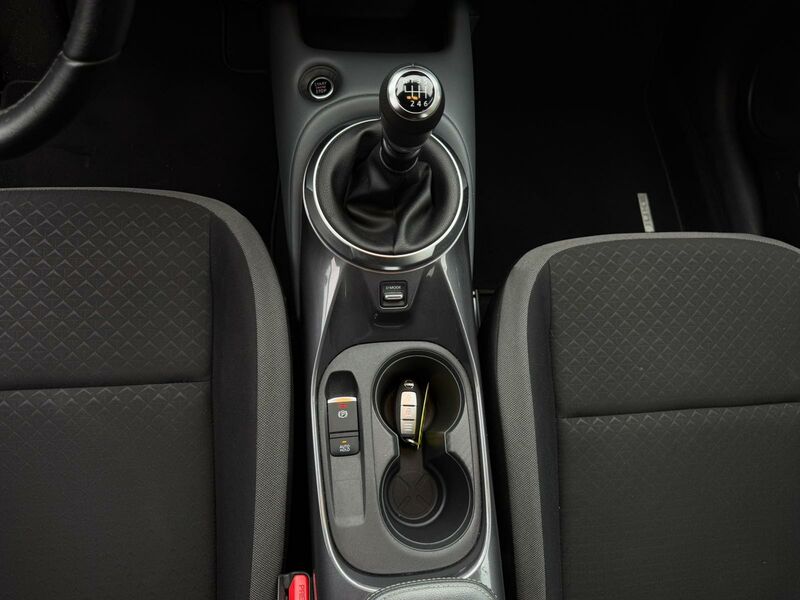 NISSAN JUKE  1.0 DIG-T BUSINESS