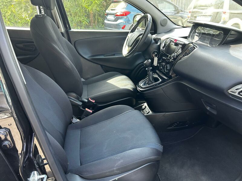 LANCIA YPSILON  1.2  GOLD 5 PORTE 