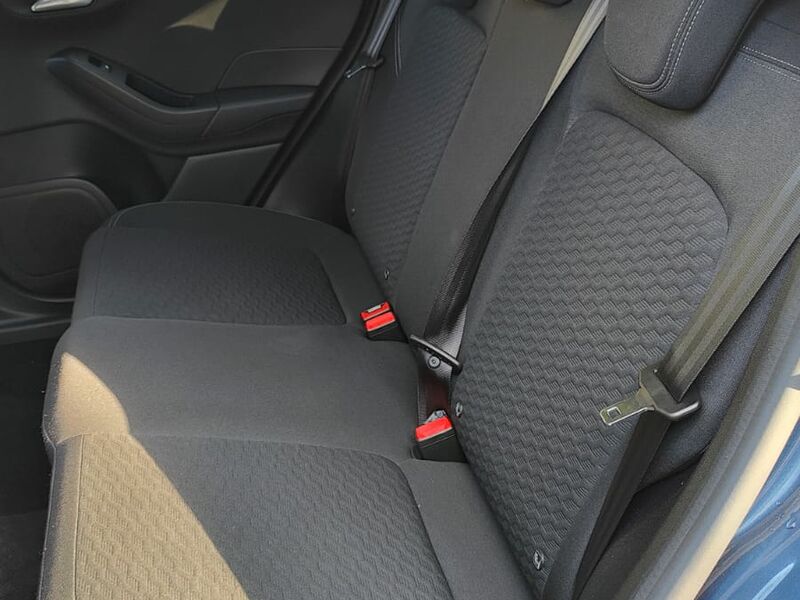 FORD FIESTA  1.1 TITANIUM