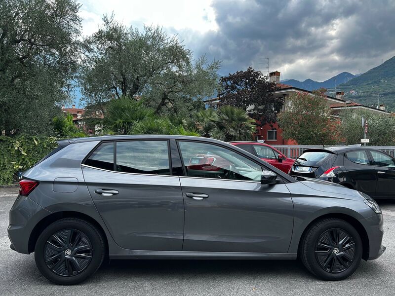 ŠKODA FABIA  1.0 MPI STYLE