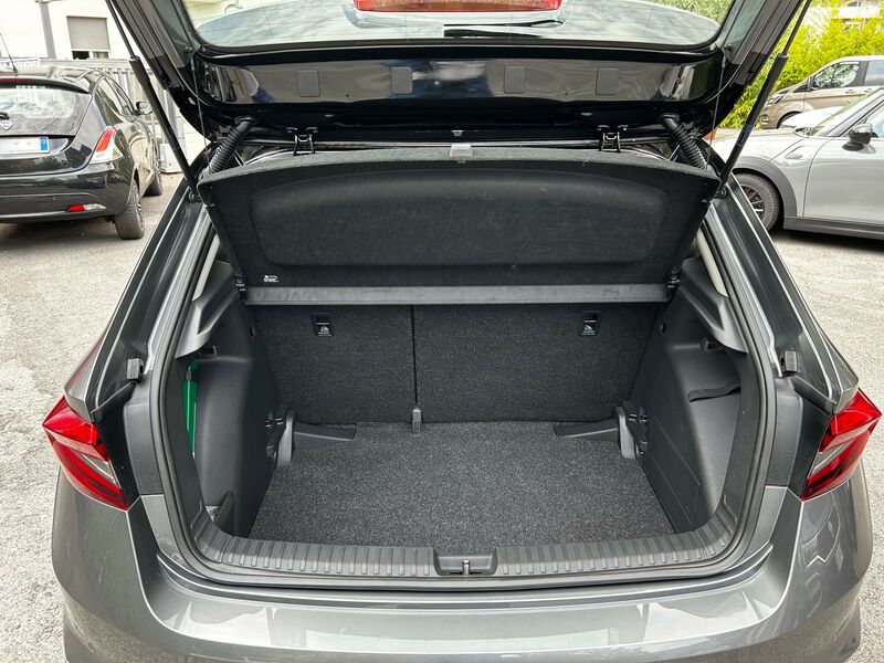 ŠKODA FABIA  1.0 MPI STYLE