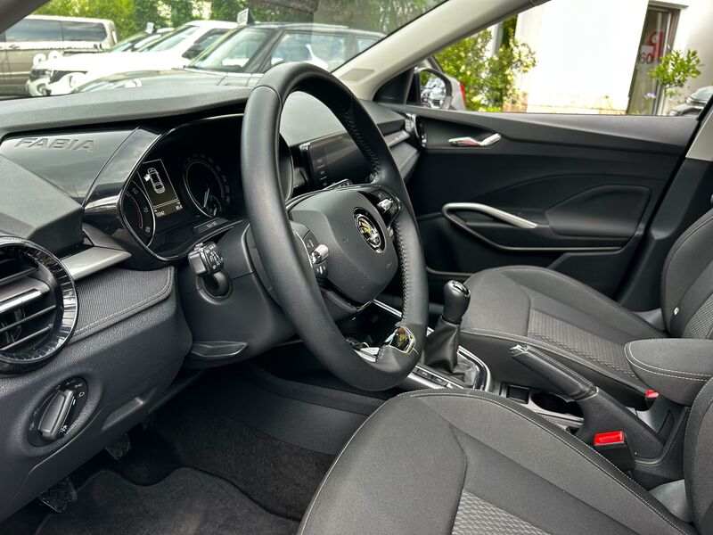 ŠKODA FABIA  1.0 MPI STYLE