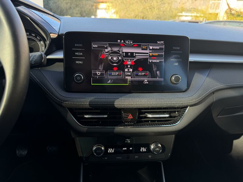 ŠKODA FABIA  1.0 MPI STYLE