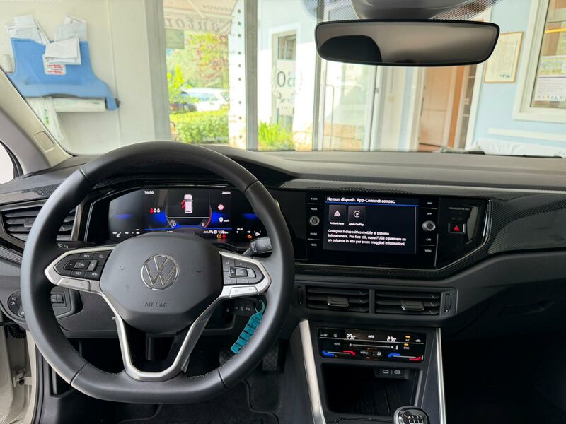 VOLKSWAGEN POLO  1.0 EDITION PLUS