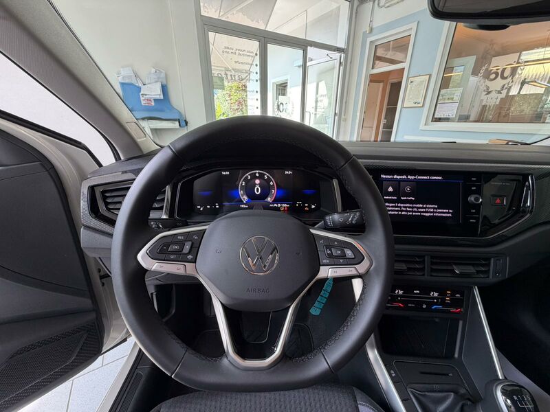 VOLKSWAGEN POLO  1.0 EDITION PLUS